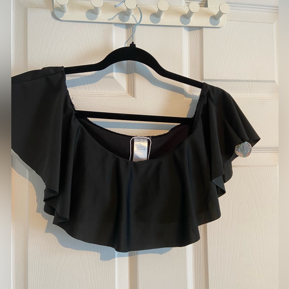 NWT Elegant Black Off-Shoulder Women's Bikini Top